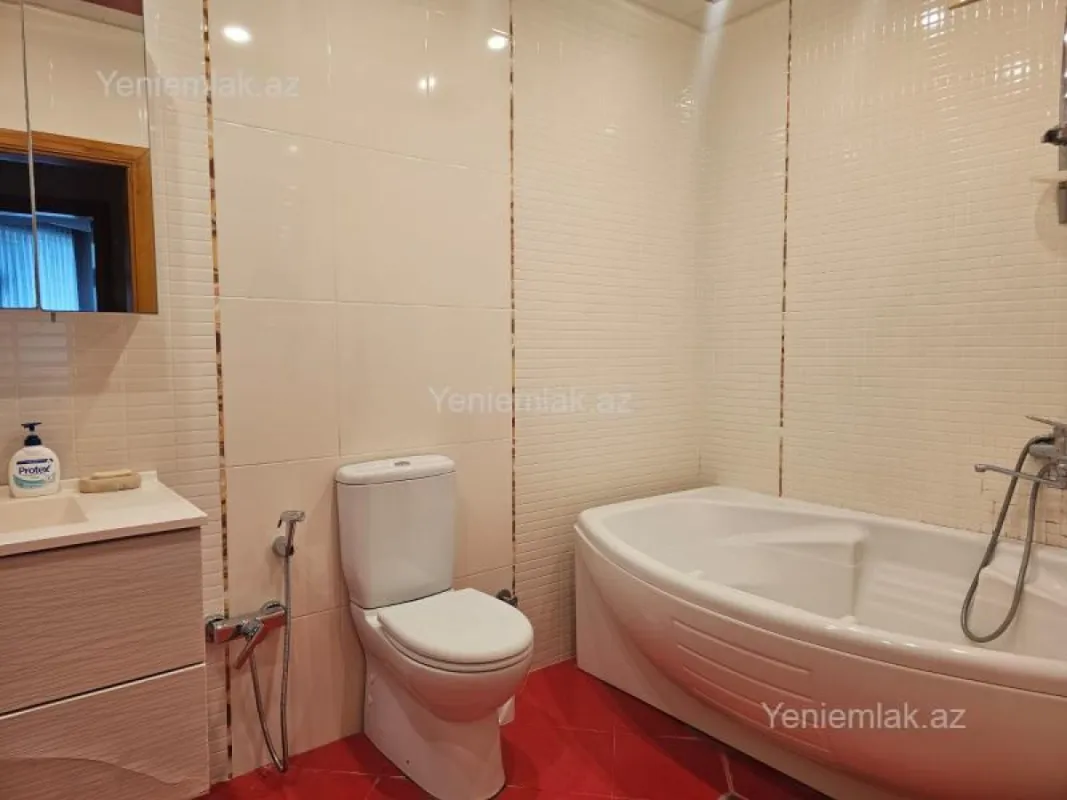 Satılır 3 otaqlı yeni tikili 168 m²