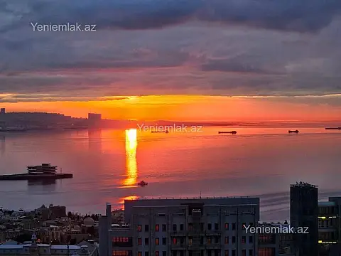 Satılır 3 otaqlı yeni tikili 168 m²