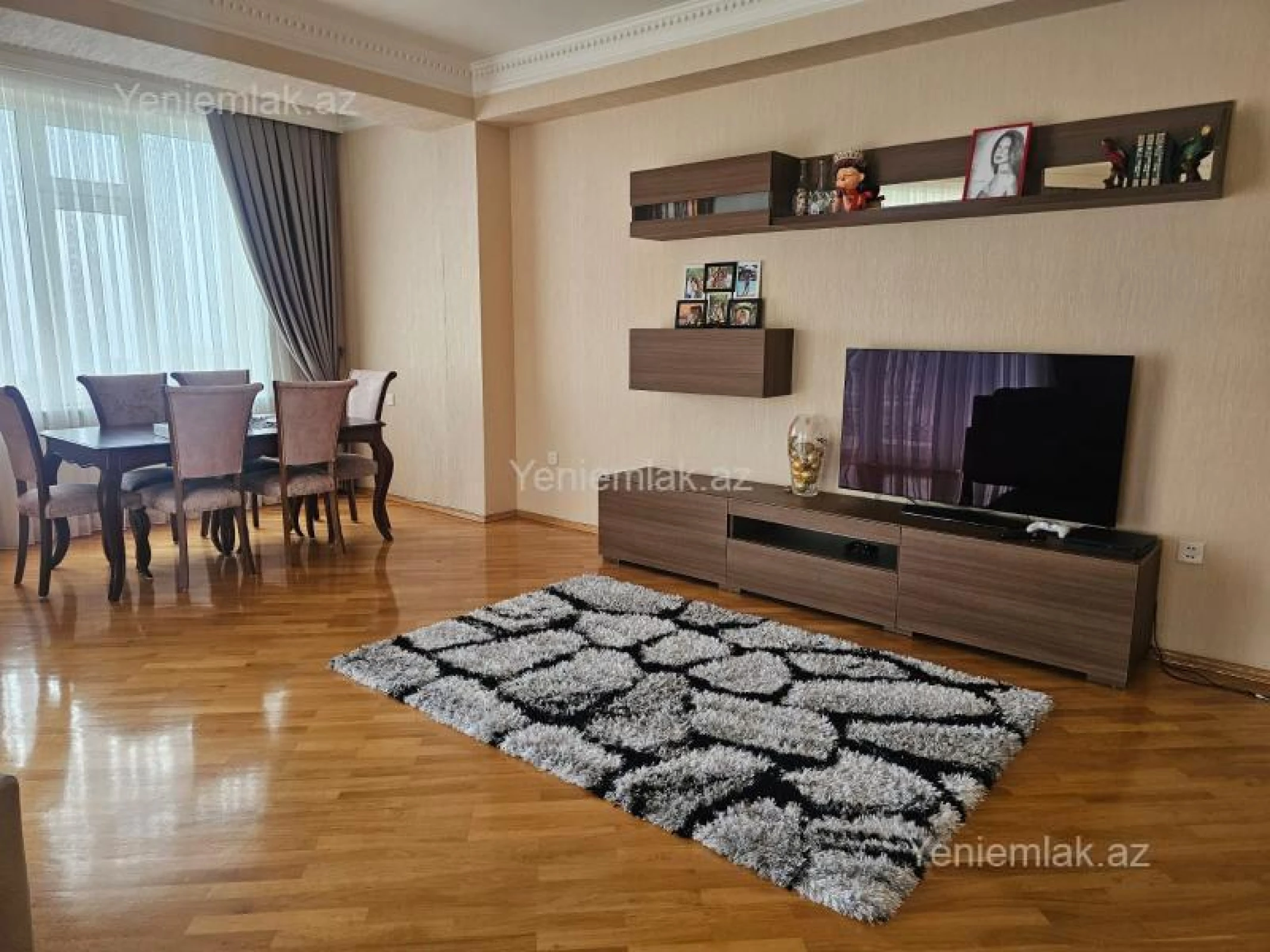 Satılır 3 otaqlı yeni tikili 168 m²