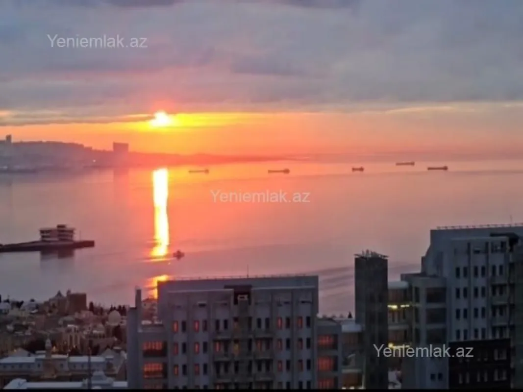 Satılır 3 otaqlı yeni tikili 168 m²