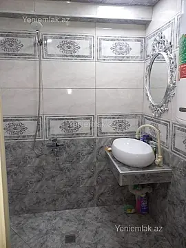 Satılır 3 otaqlı köhnə tikili 80 m²