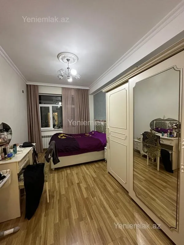 Satılır 3 otaqlı yeni tikili 108 m²
