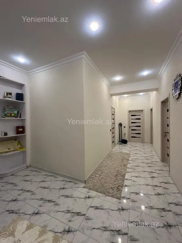Satılır 3 otaqlı yeni tikili 108 m²