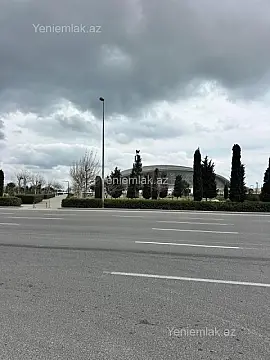 Satılır 3 otaqlı yeni tikili 100 m²