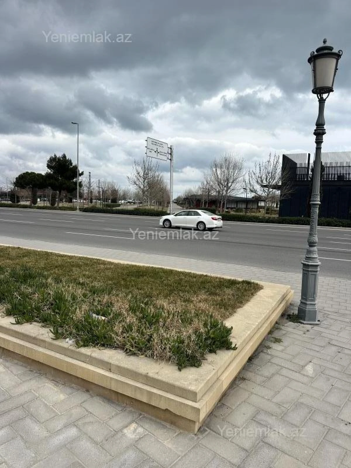 Satılır 3 otaqlı yeni tikili 100 m²