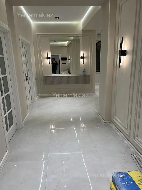 Satılır 3 otaqlı yeni tikili 100 m²