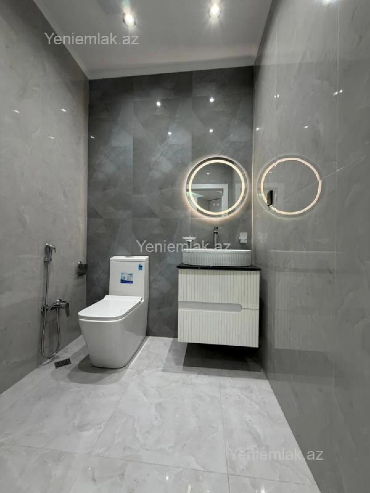 Satılır 3 otaqlı yeni tikili 107 m²