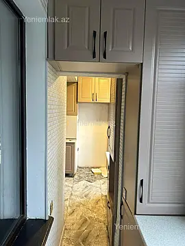 Satılır 3 otaqlı köhnə tikili 80 m²