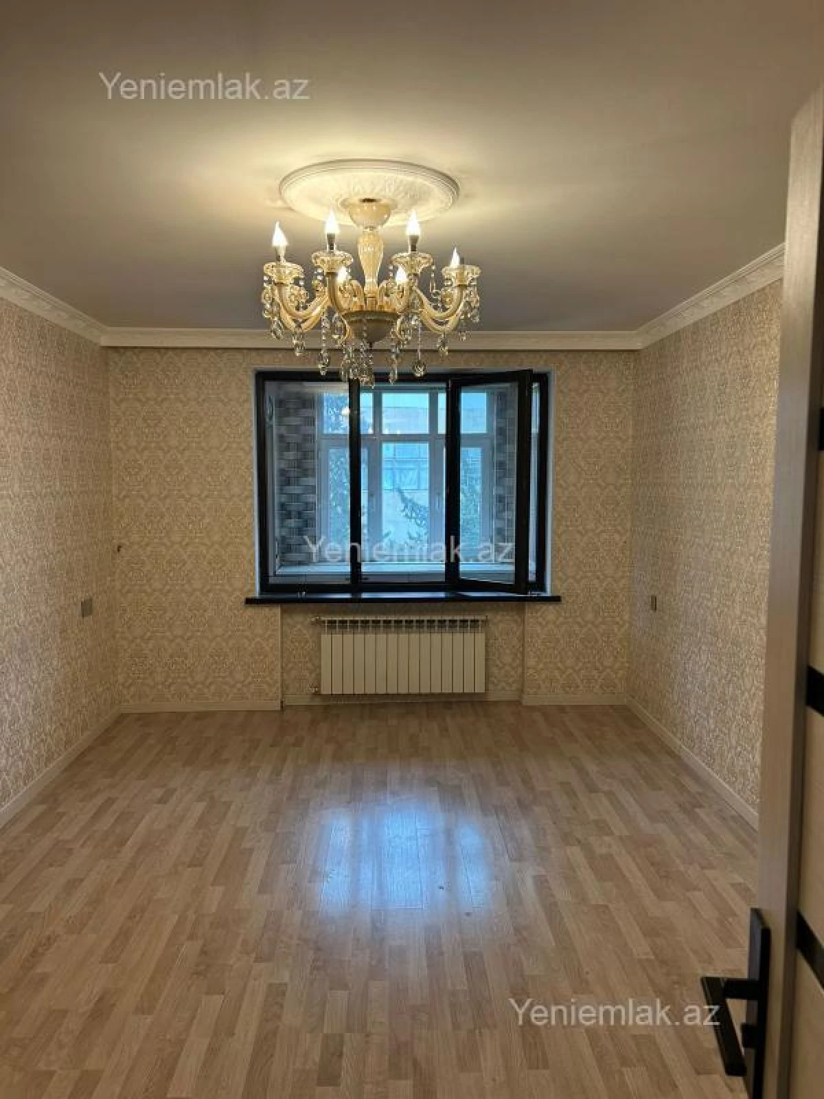 Satılır 3 otaqlı köhnə tikili 80 m²