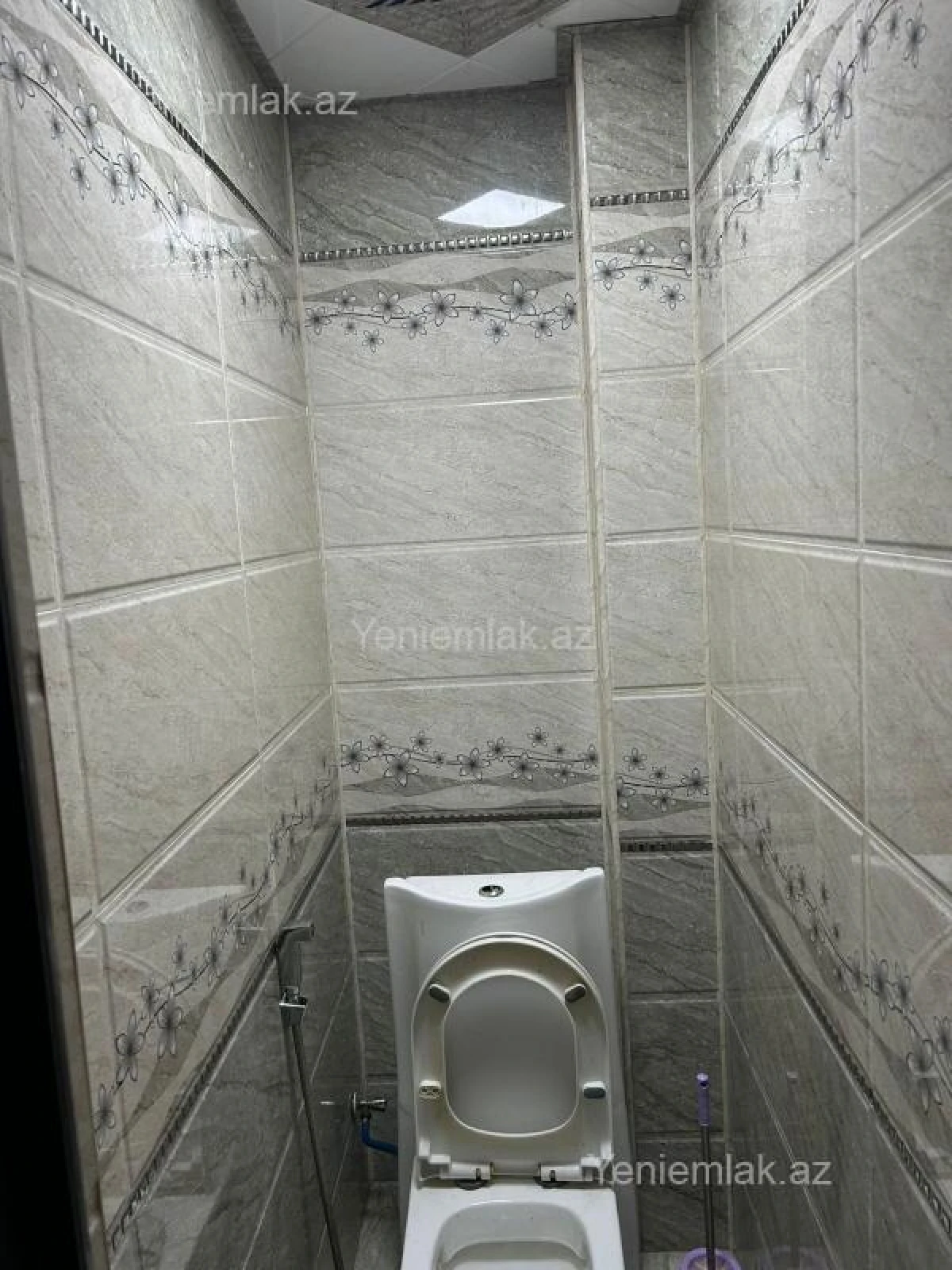 Satılır 3 otaqlı köhnə tikili 80 m²