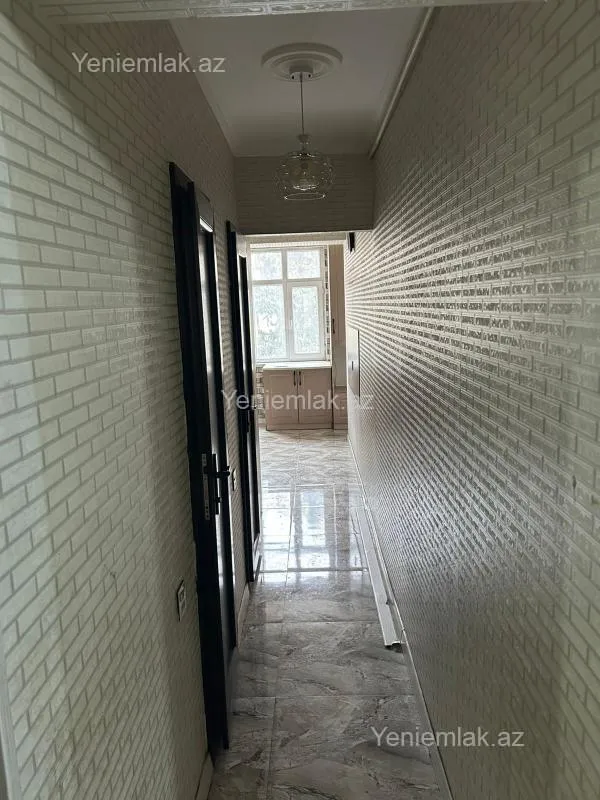 Satılır 3 otaqlı köhnə tikili 80 m²