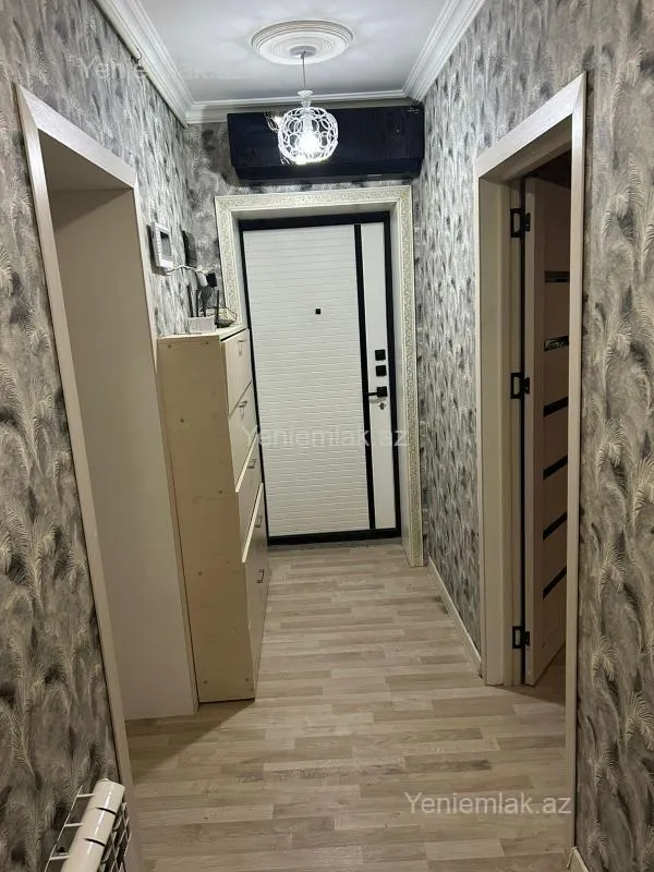 Satılır 3 otaqlı köhnə tikili 80 m²