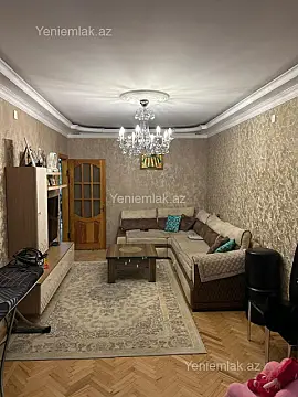 Satılır 3 otaqlı köhnə tikili 80 m²