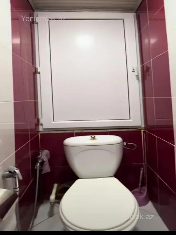 Satılır 3 otaqlı köhnə tikili 75 m²