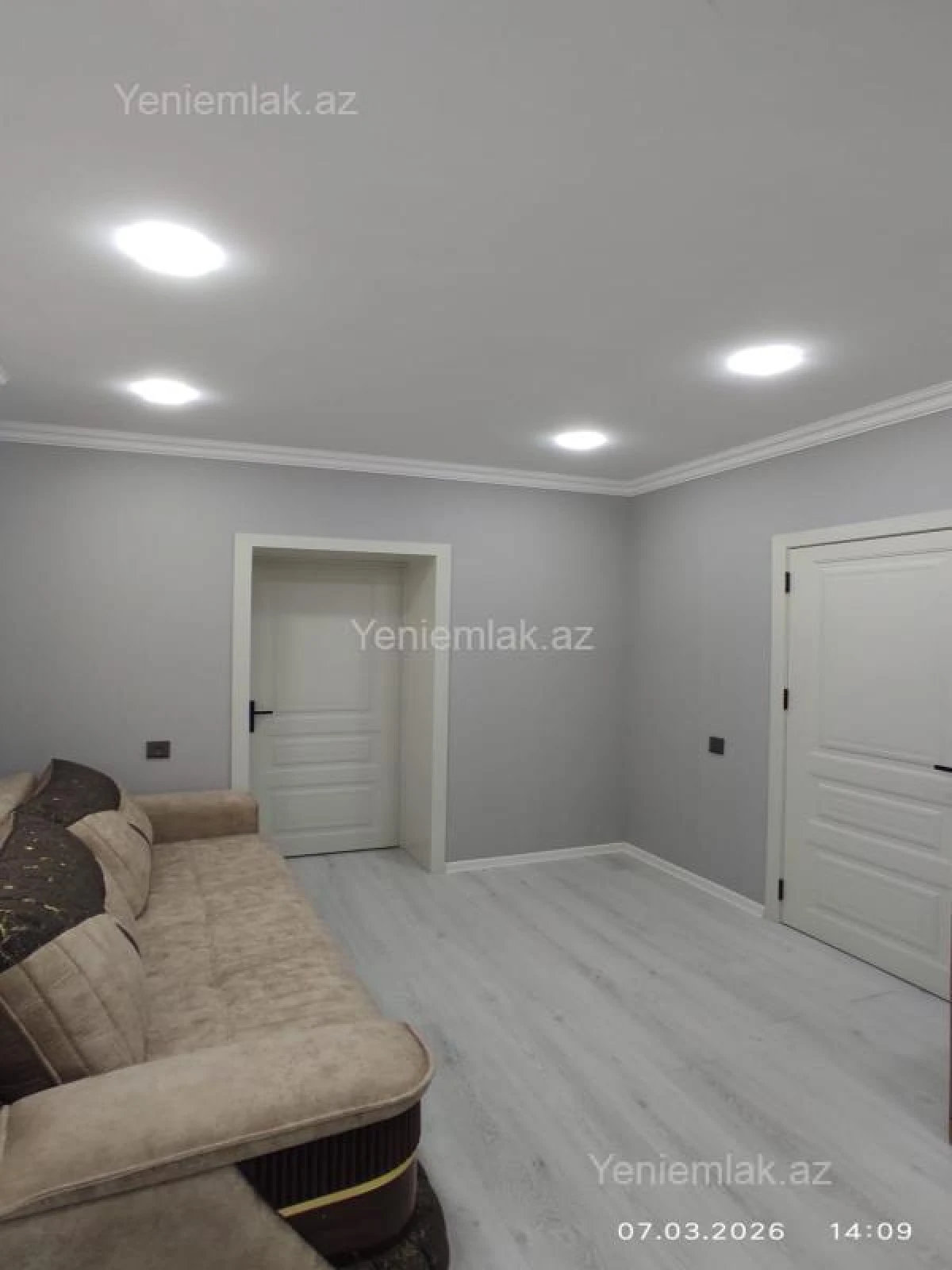 Satılır 3 otaqlı köhnə tikili 85 m²