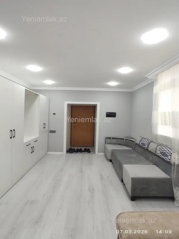 Satılır 3 otaqlı köhnə tikili 85 m²