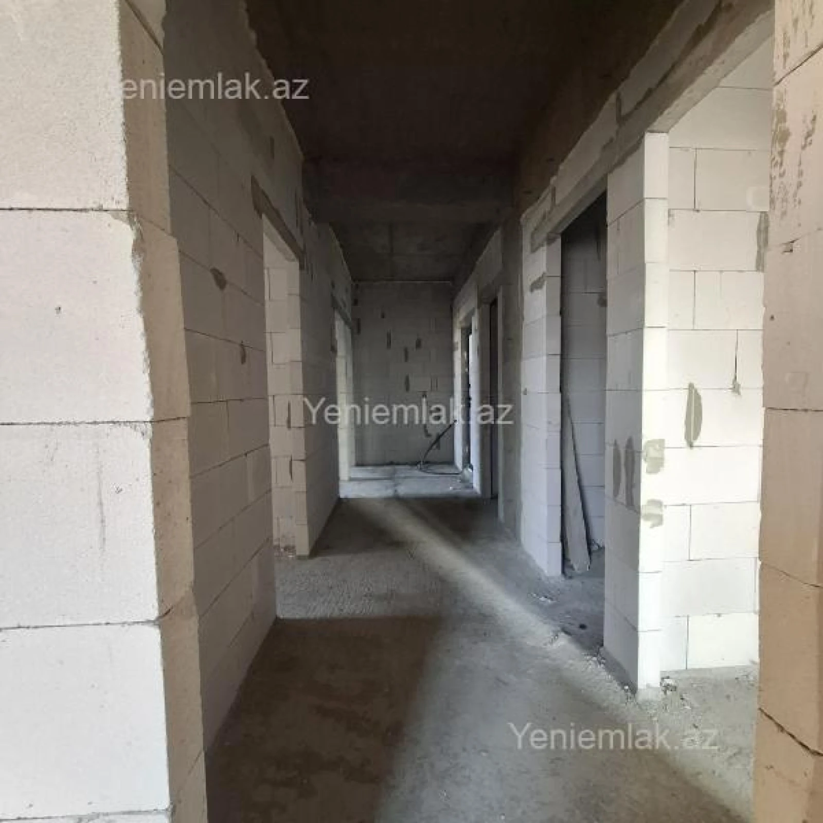 Satılır 4 otaqlı yeni tikili 127 m²