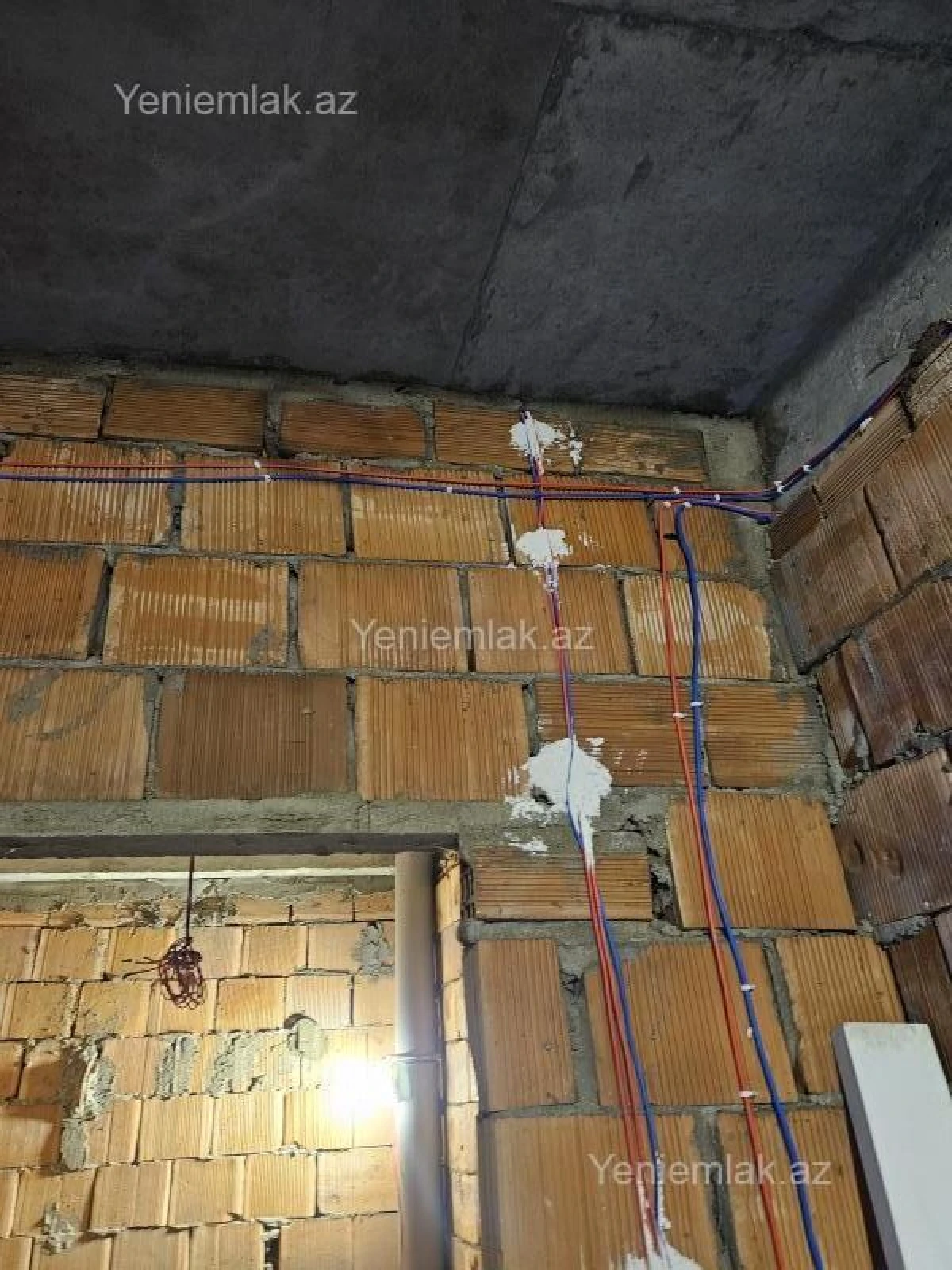 Satılır 3 otaqlı yeni tikili 73 m²