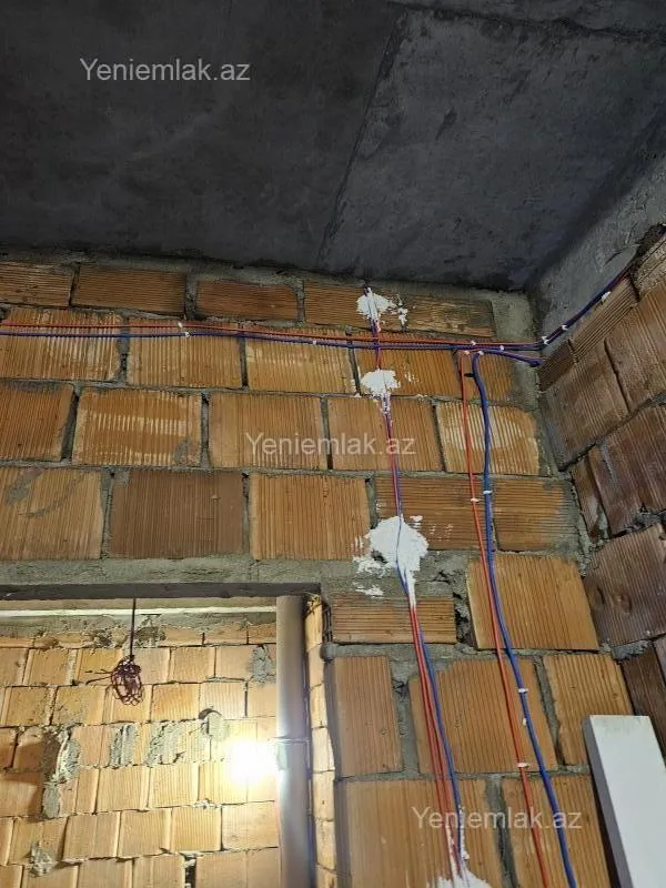Satılır 3 otaqlı yeni tikili 73 m²