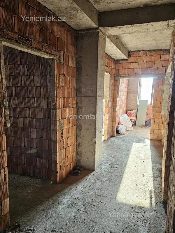 Satılır 3 otaqlı yeni tikili 73 m²