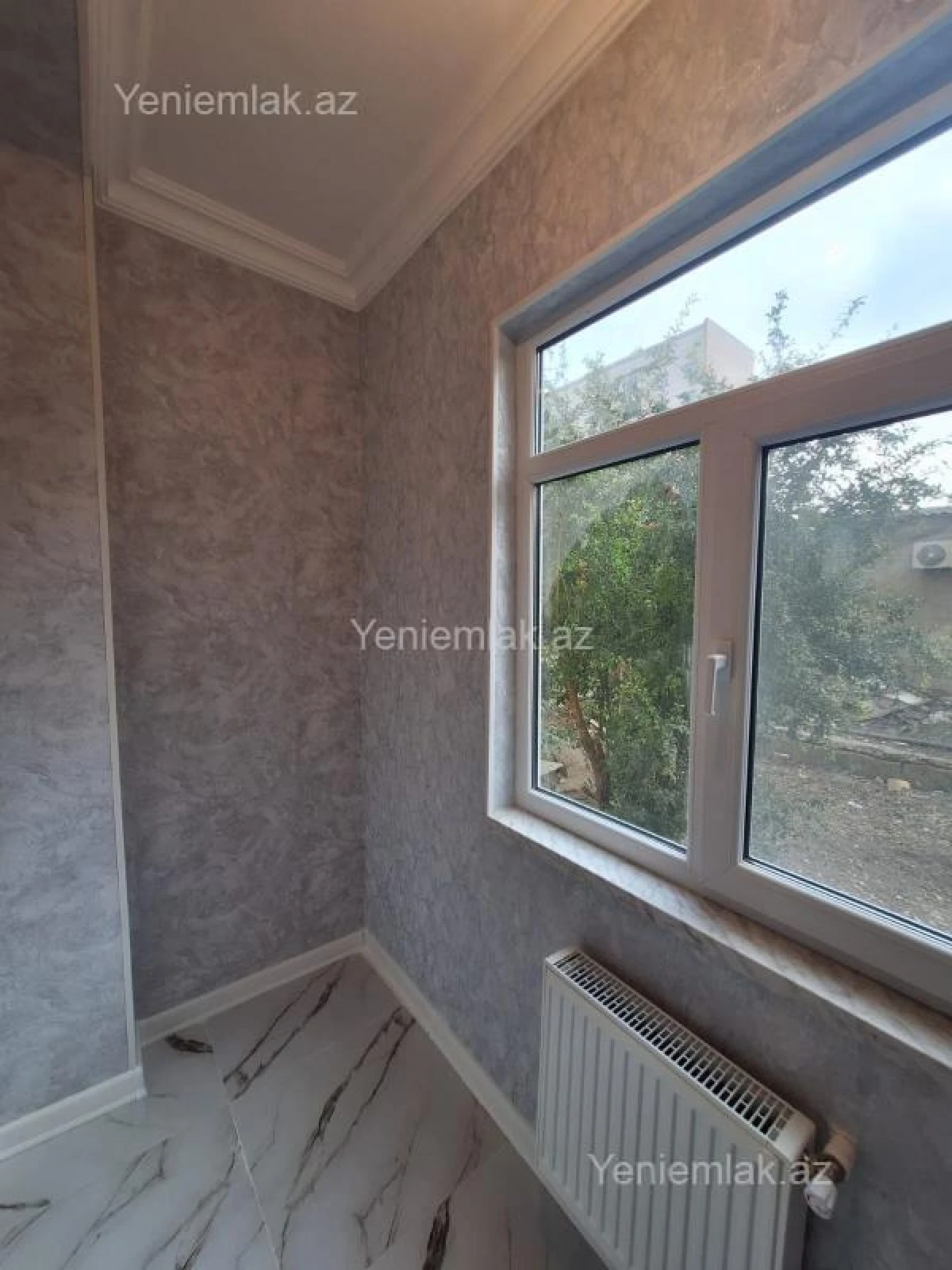 Satılır 3 otaqlı köhnə tikili 70 m²