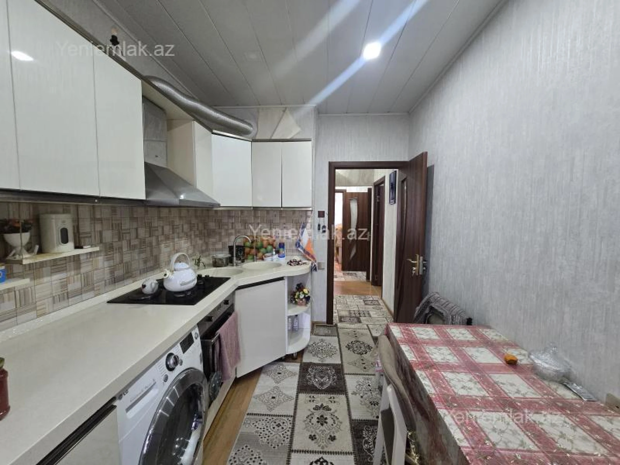 Satılır 3 otaqlı köhnə tikili 74 m²