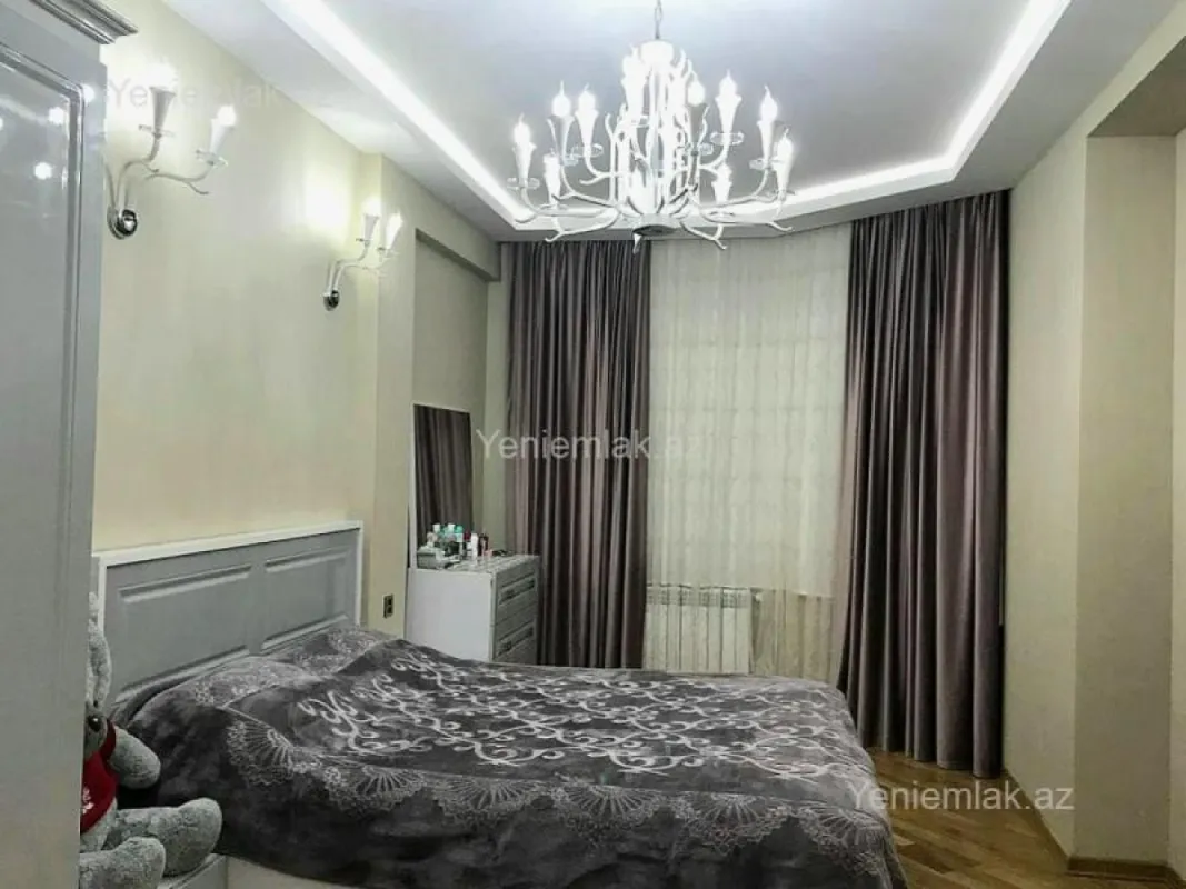 Satılır 2 otaqlı yeni tikili 92 m²