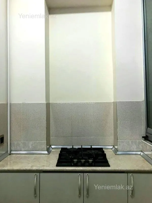 Satılır 2 otaqlı yeni tikili 92 m²