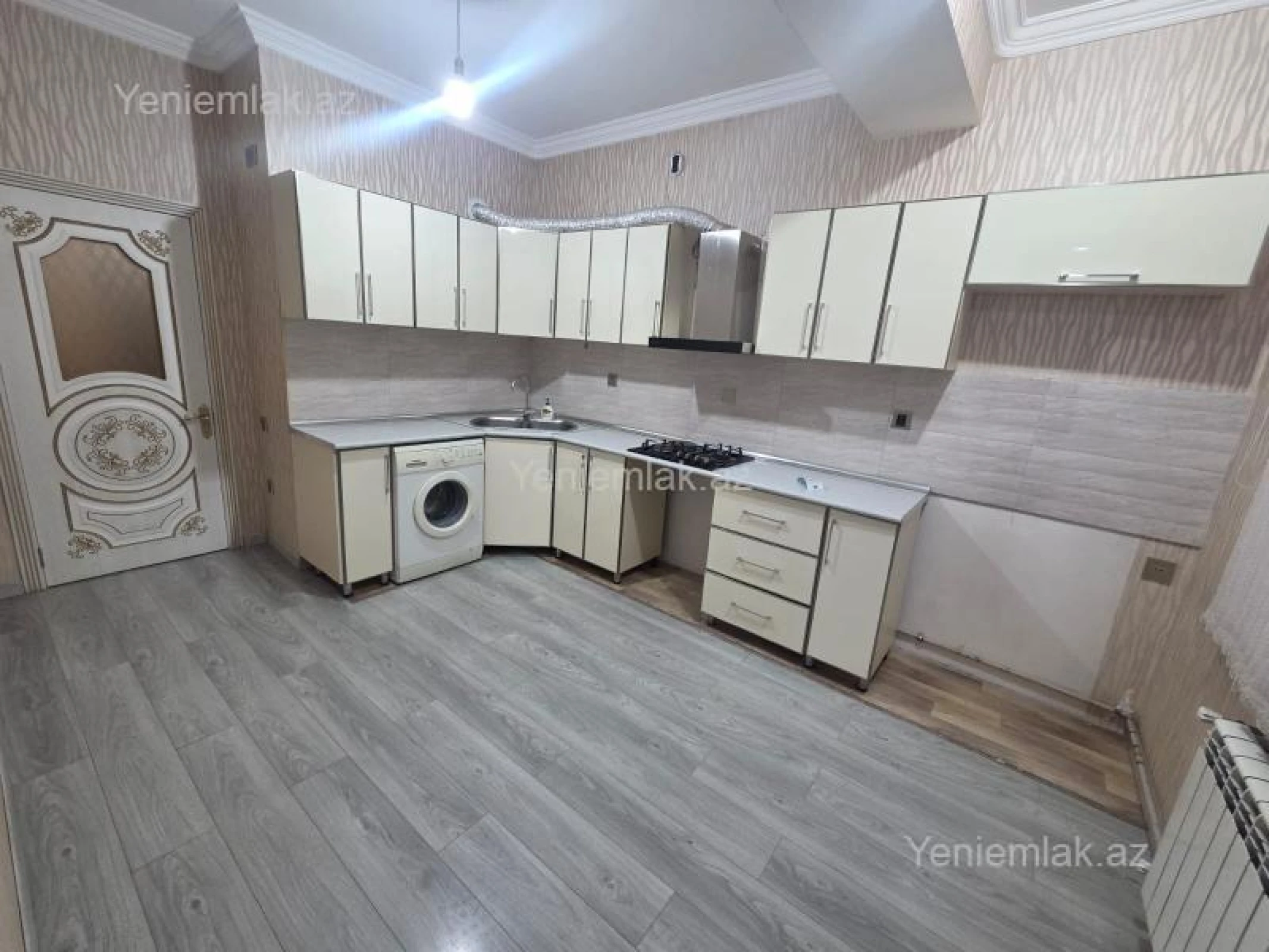 Satılır 2 otaqlı yeni tikili 65 m²