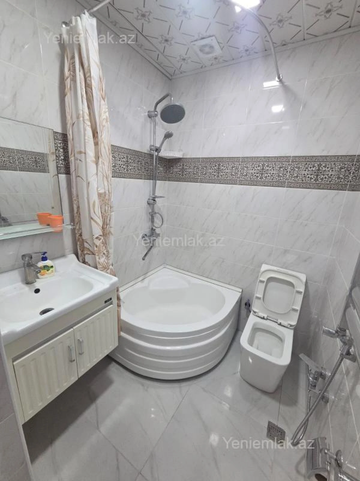 Satılır 2 otaqlı yeni tikili 65 m²
