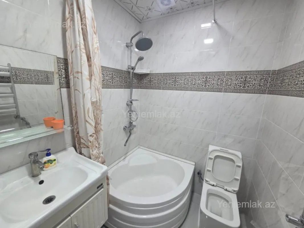 Satılır 2 otaqlı yeni tikili 65 m²