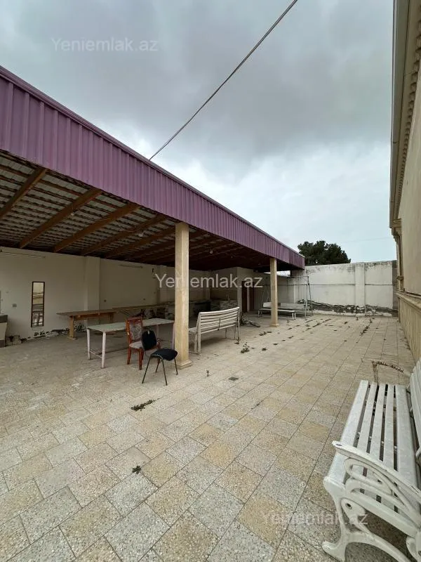 Satılır 4 otaqlı həyət evi 280 m²
