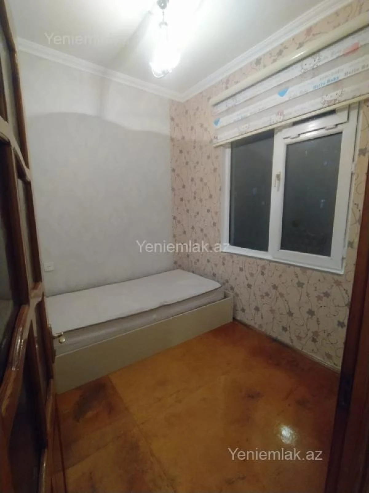 Satılır 2 otaqlı köhnə tikili 50 m²