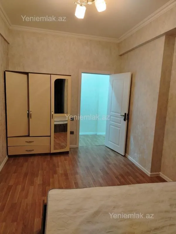 Satılır 2 otaqlı yeni tikili 64 m²