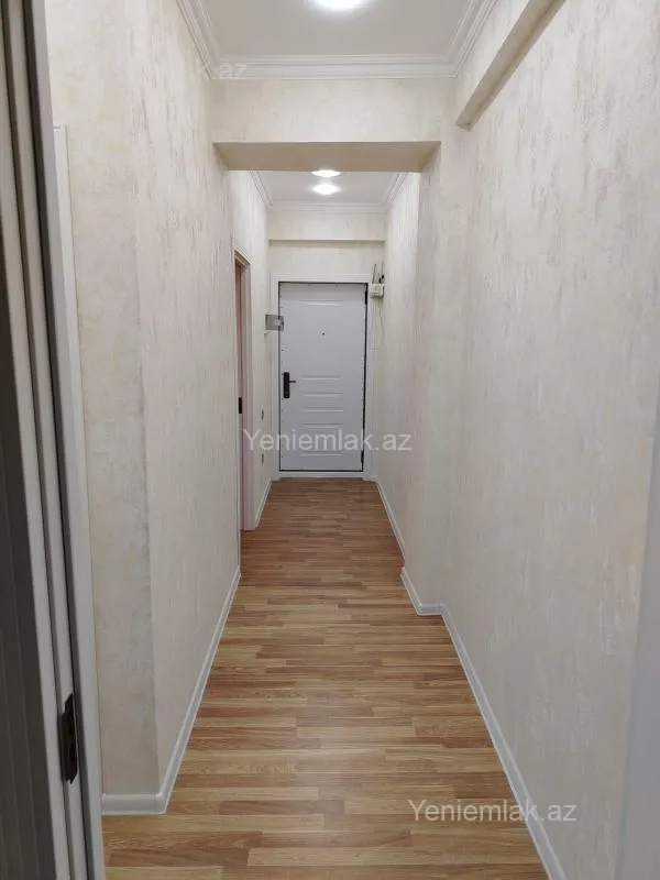 Satılır 2 otaqlı yeni tikili 64 m²