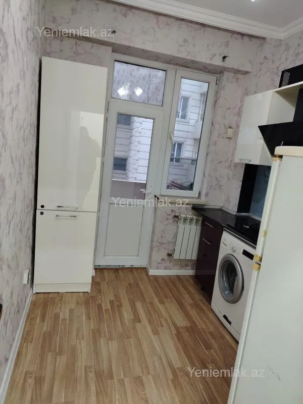 Satılır 2 otaqlı yeni tikili 64 m²
