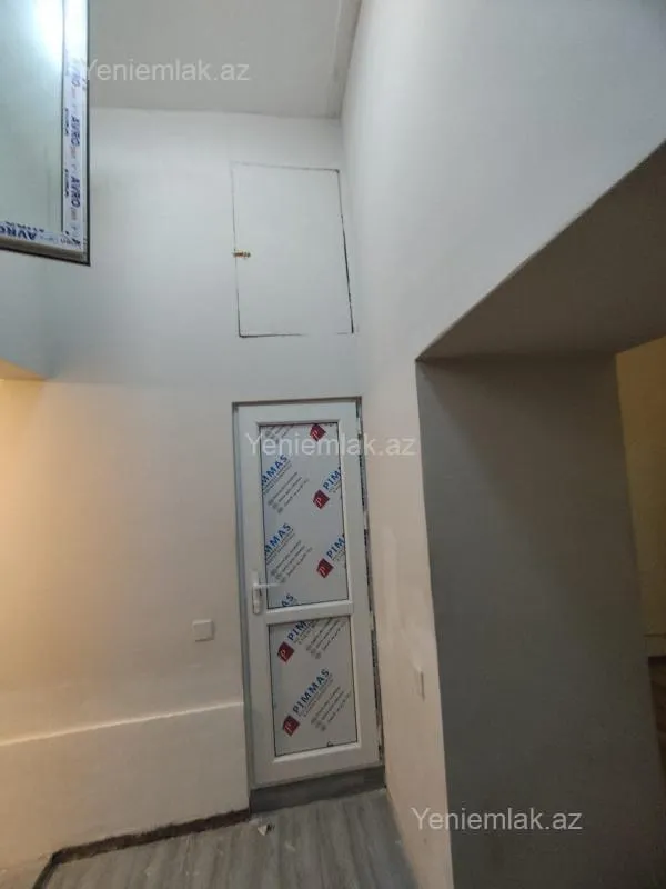 Satılır 2 otaqlı köhnə tikili 42 m²