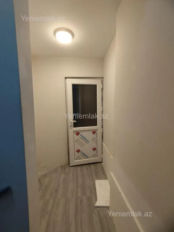 Satılır 2 otaqlı köhnə tikili 42 m²