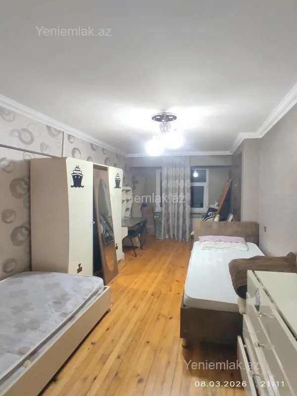 Satılır 4 otaqlı köhnə tikili 94 m²