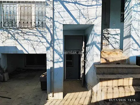 Satılır 8 otaqlı həyət evi 100 m² — Bakı, Binəqədi 8 otaq 100.00 m²