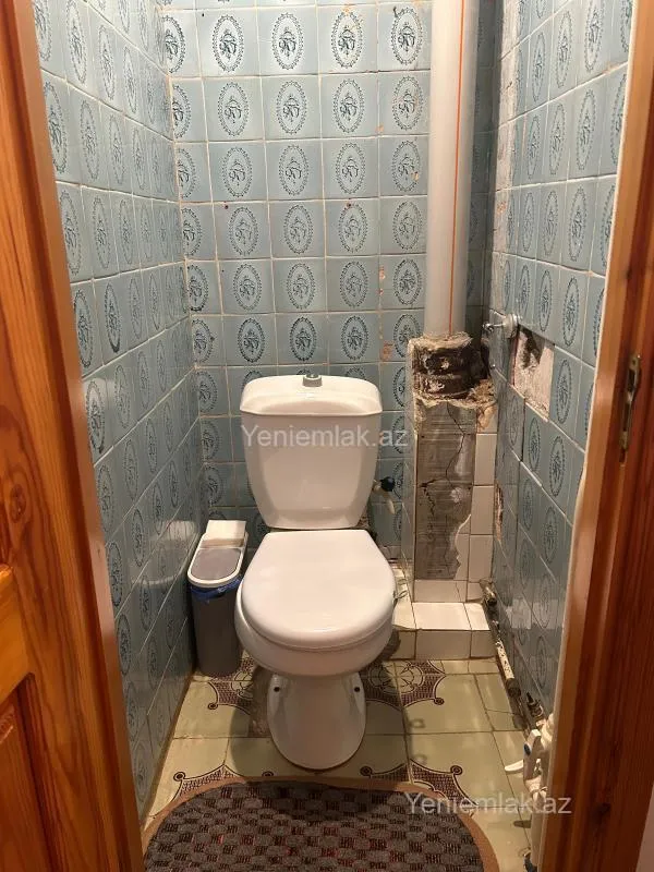 Satılır 3 otaqlı köhnə tikili 70 m²