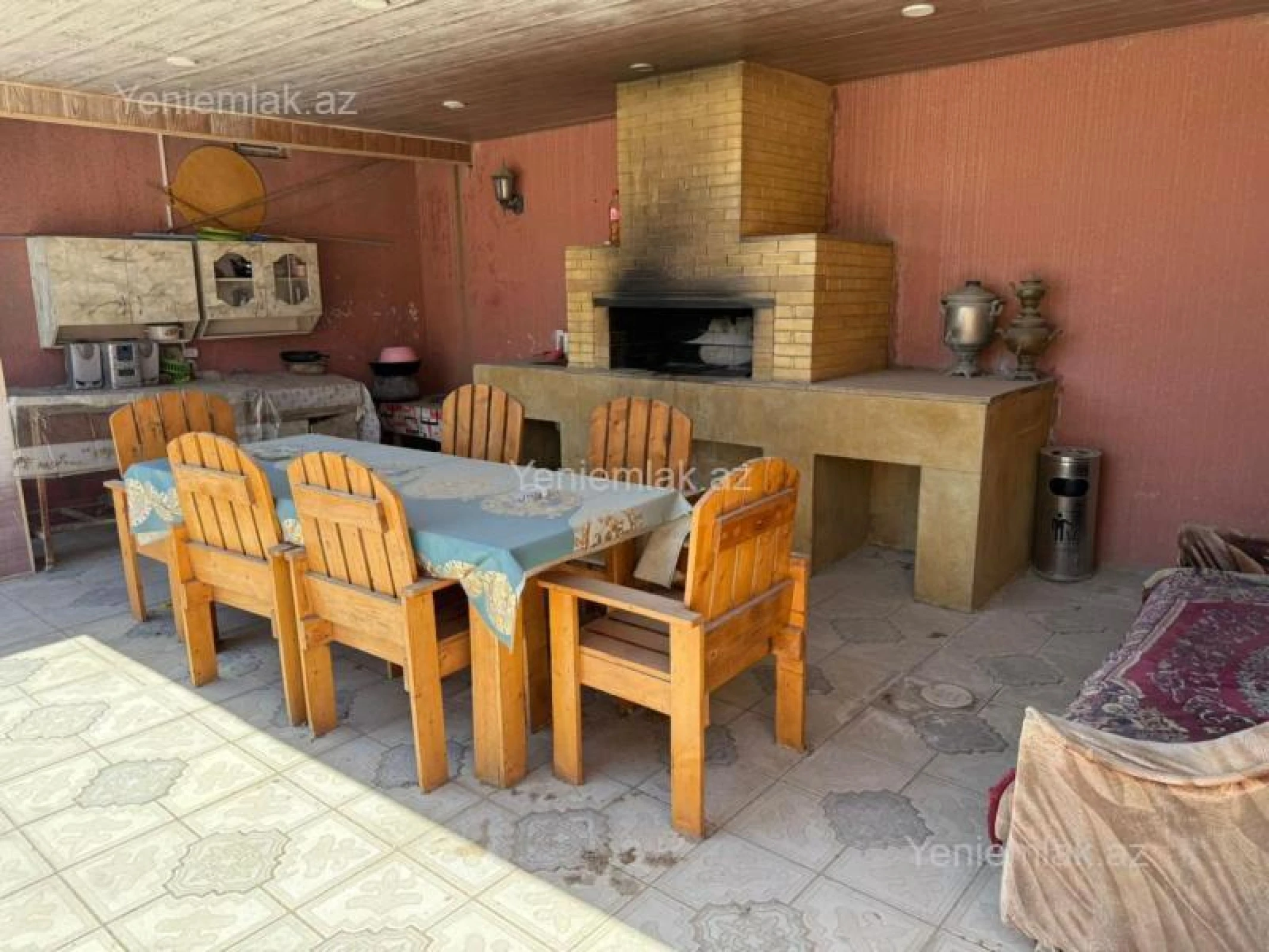 Satılır 6 otaqlı həyət evi 260 m²