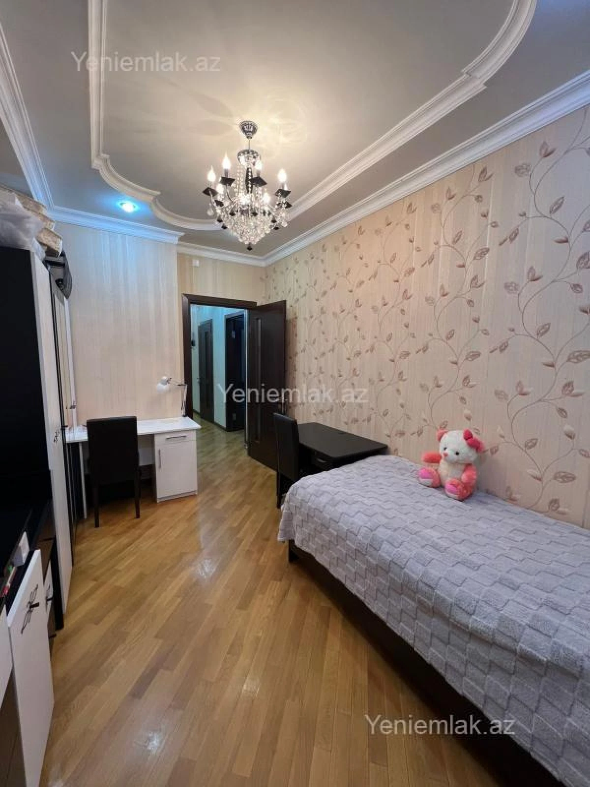 Satılır 4 otaqlı yeni tikili 140 m²