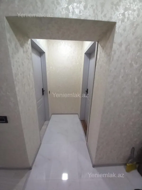 Satılır 3 otaqlı köhnə tikili 92 m²