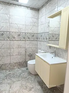 Satılır 3 otaqlı yeni tikili 80 m²