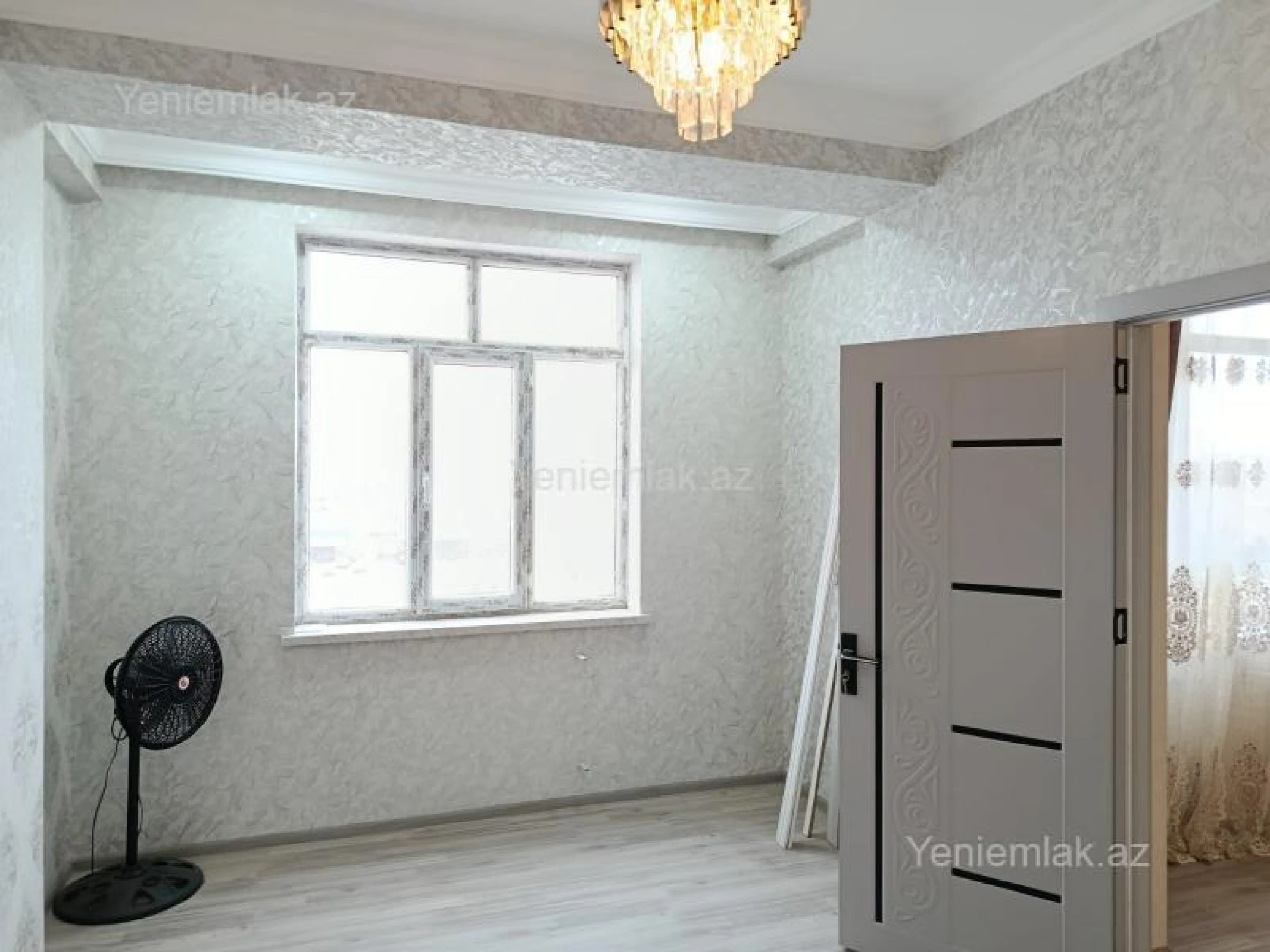 Satılır 3 otaqlı yeni tikili 80 m²