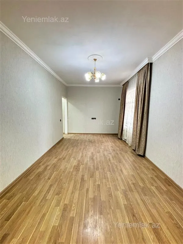 Satılır 2 otaqlı köhnə tikili 45 m²