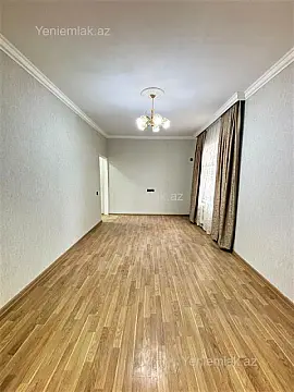 Satılır 2 otaqlı köhnə tikili 45 m²