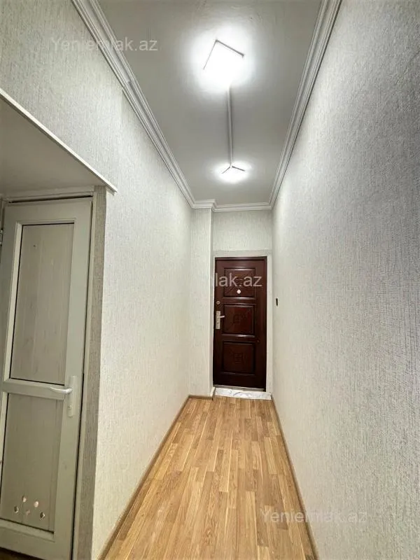 Satılır 2 otaqlı köhnə tikili 45 m²