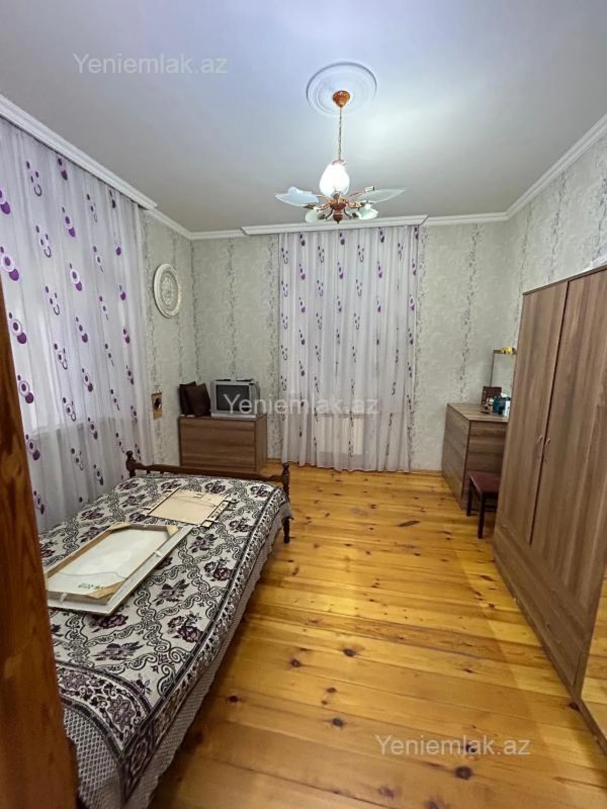 Satılır 6 otaqlı həyət evi 170 m²